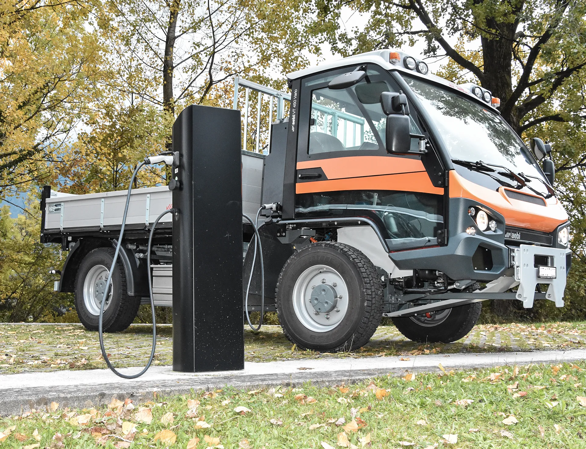 Veicolo comunale elettrico con batteria ecovolta